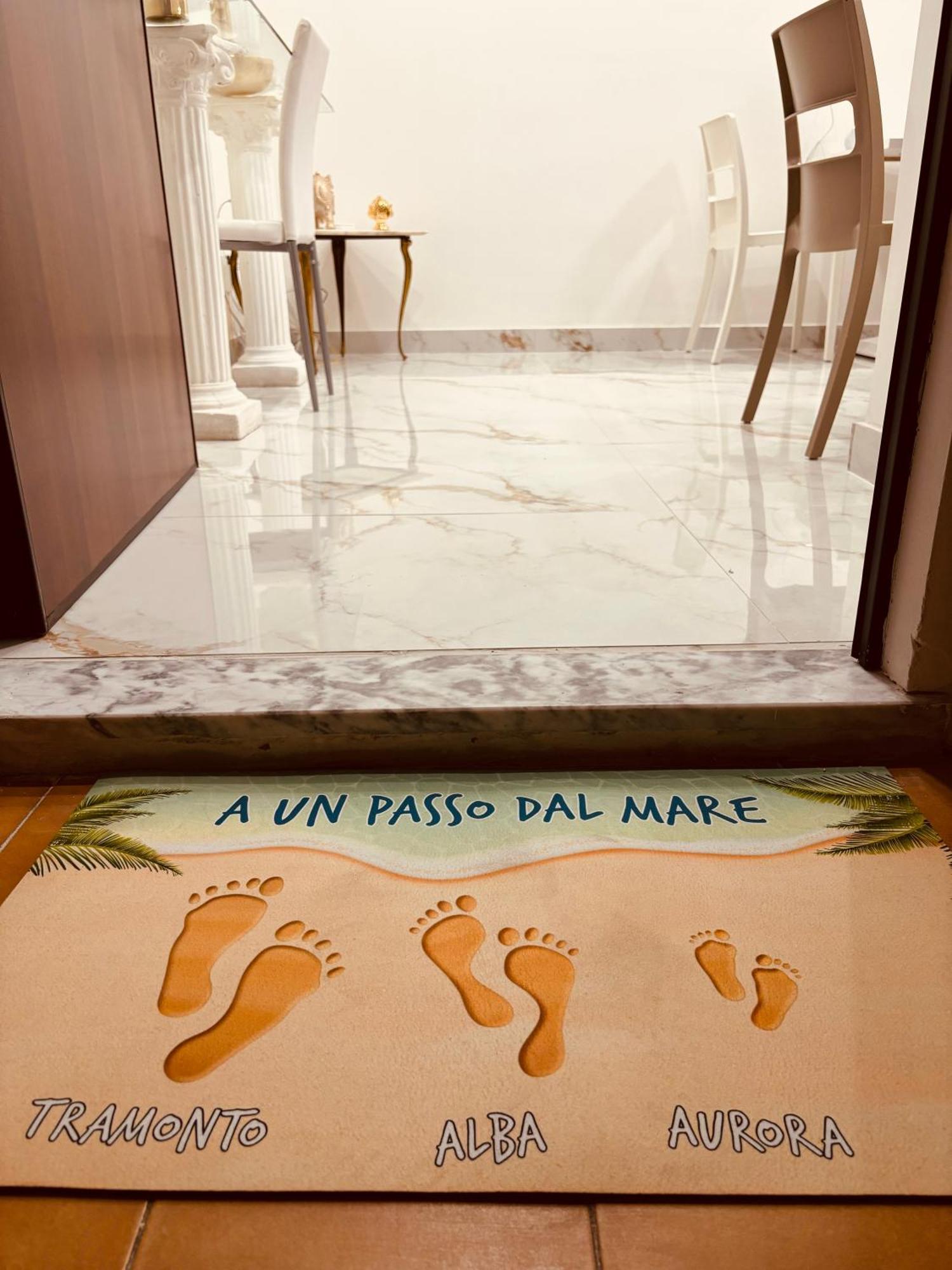 B&B A Un Passo Dal Mare Crotone Exterior foto